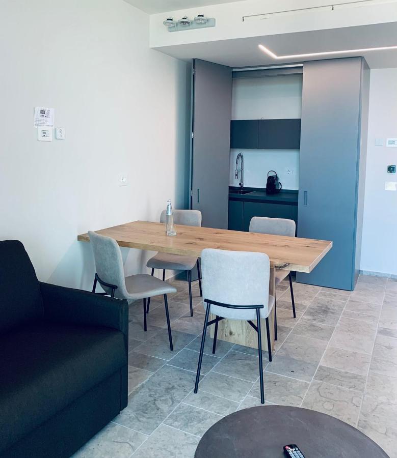 Piccola Maesta' Boutique Rooms Civitanova Marche Buitenkant foto